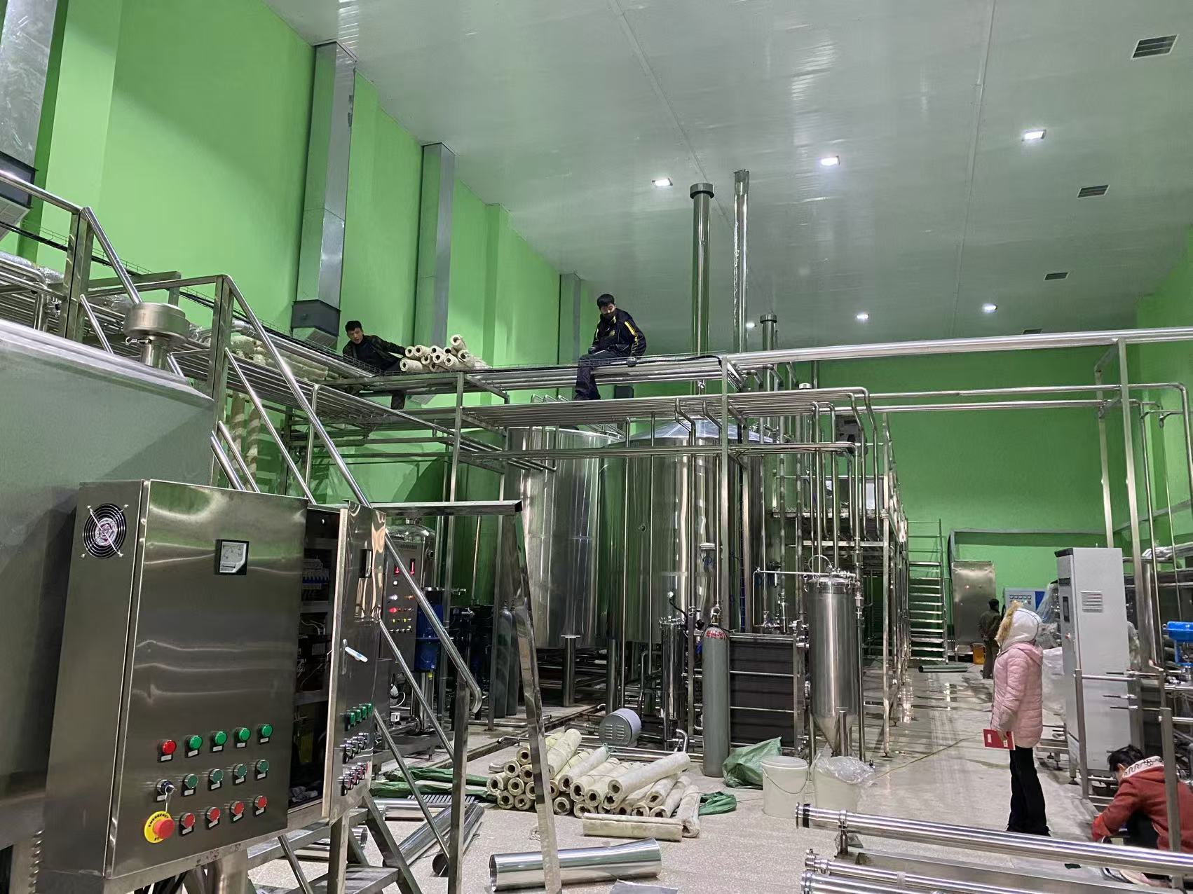 淄博精酿啤酒设备厂—精酿啤酒设备制造:传承工艺与创新科技的交融